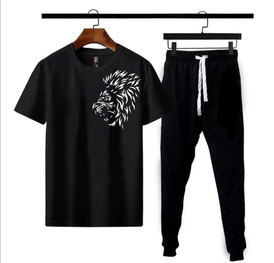 Black Lion Head T-Shirt Medium to XL Micro Polyester